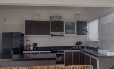 CASA CONDOMINIO en VENTA en La Mesa La Mesa