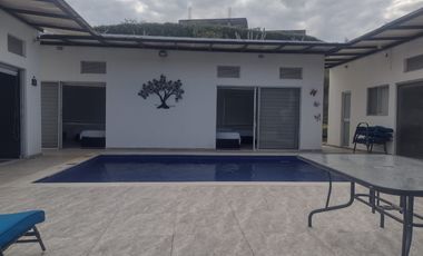 CASA CONDOMINIO en VENTA en La Mesa La Mesa