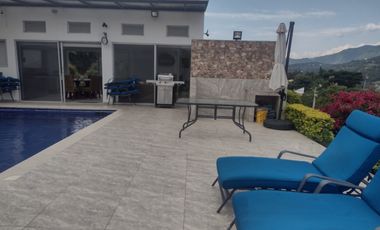 CASA CONDOMINIO en VENTA en La Mesa La Mesa