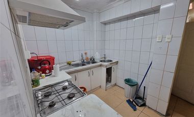 Local Comercial en Venta en Dublé Almeyda