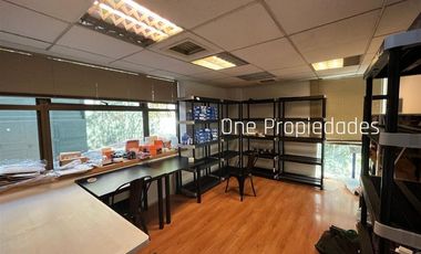 Oficina en Venta en Escuela Militar | Oficina en Venta 89m2 | Las Condes | One Propiedades