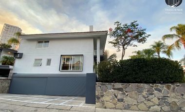 Casa de Lujo en Venta San Bernardo, Zapopan, Jalisco. Zona Andares
