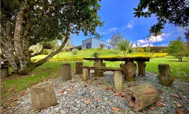 Venta Hermosa Casa Campestre como nueva Parcelacion La Ceja