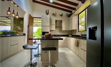 Venta Hermosa Casa Campestre como nueva Parcelacion La Ceja
