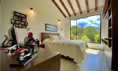 Venta Hermosa Casa Campestre como nueva Parcelacion La Ceja