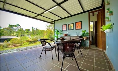 Venta Hermosa Casa Campestre como nueva Parcelacion La Ceja
