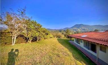 Venta Casa Campestre Parcelación La Ceja