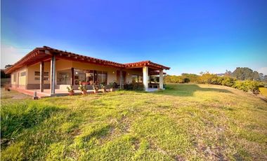 Venta Casa Campestre Parcelación La Ceja