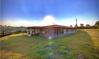 Venta Casa Campestre Parcelación La Ceja