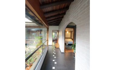 MM190 - VENDO CASA EN ALTOS DE POTOSI / LA CALERA