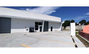 SE VENDEN BODEGAS EN PANAMA VIEJO BUSINESS CENTER!!