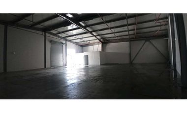 SE VENDEN BODEGAS EN PANAMA VIEJO BUSINESS CENTER!!