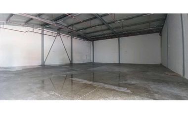 SE VENDEN BODEGAS EN PANAMA VIEJO BUSINESS CENTER!!