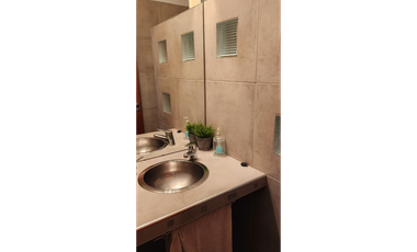 CISNEROS 5955, entre Bruselas y Lisboa, Isidro casanova