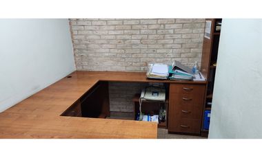 CISNEROS 5955, entre Bruselas y Lisboa, Isidro casanova