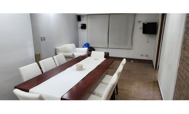 CISNEROS 5955, entre Bruselas y Lisboa, Isidro casanova