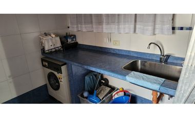 CISNEROS 5955, entre Bruselas y Lisboa, Isidro casanova