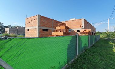 CASA EN CONSTRUCCION VENTA LOS OLMOS CERRILLOS