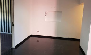 Departamento Tipo Casa en venta en Isidro Casanova