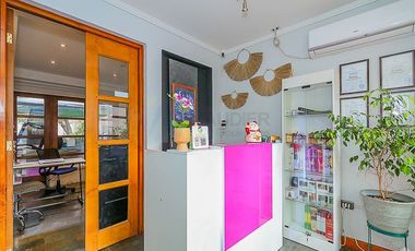 Local Comercial en Venta en Isabel la Católica