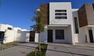 ¡Nueva! Casa en Venta, en sector Aeropuerto/Las Etnias en Torreón, Coahuila.