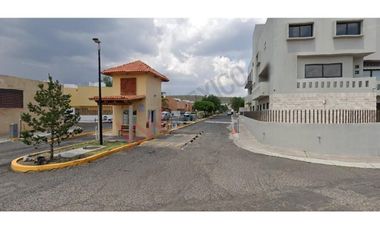 Renta de Casa en Altavista Juriquilla con 3 recamaras