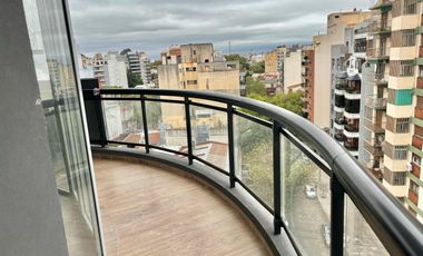 Departamento de 2 ambiente con importante balcón  en venta, en Villa Luro Cocheras disponibles