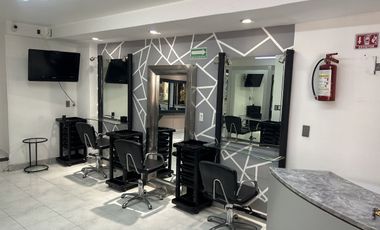 Excelente Local equipado en Renta 130 m2. Tecamachalco.