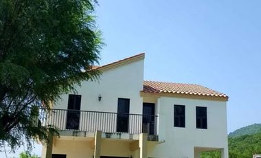 QUINTA EN VENTA EN CADEREYTA