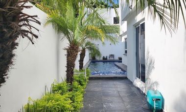 Casa en venta en la colonia Anáhuac, San Nicolás