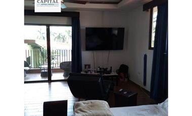 CASA EN ALTOS DE MIRAMAR - SANTIAGO