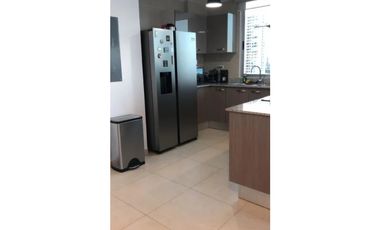 Alquilo Extraordinario apartamento amoblado en costa del este