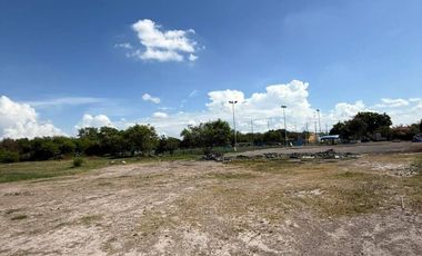 Terreno comercial en VENTA o en RENTA en Av. Concordia, Apodaca