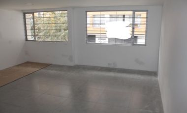 Casa para Oficinas para arriendo en Santa Barbara, Bogotá