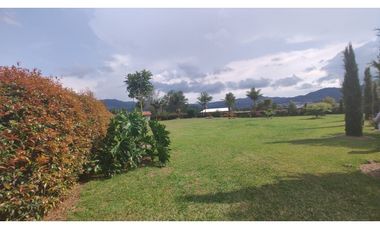 Venta de Lote Ubicado en Unidad Cerrada en la Ceja