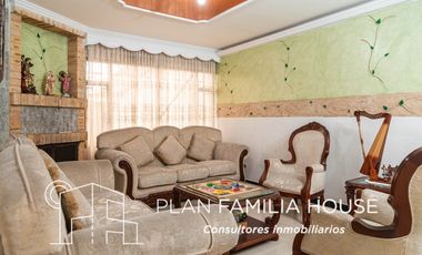 VENTA CASA EN VILLA LUZ