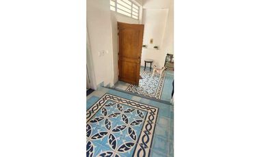 Casa campestre de 2550 M2 en 600 mill en La Mesa Cund COL