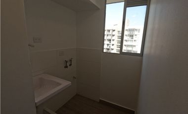 APARTAMENTO EN VENTA EN ALTOS DE LOS ROSALES