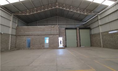 BODEGA LOGISTICA EN ARRIENDO – SANTA MARTA