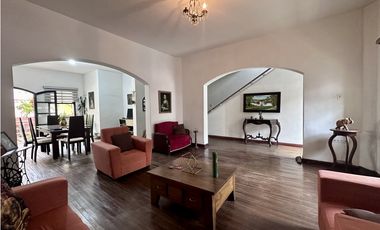 Casa en venta, Buenos Aires, Medellín