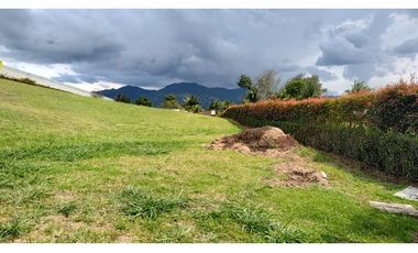 Venta De Lote en Unidad Cerrada en la Ceja