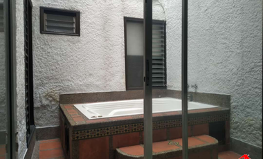 Casa-local en Arriendo Ubicado en Medellín Codigo 4504