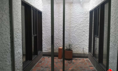 Casa-local en Arriendo Ubicado en Medellín Codigo 4504