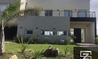 Casa en alquiler en La Horqueta de Echeverría Canning