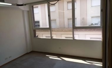 ALQUILER OFICINA 95 m2, LUMINOSA, NO RESIDENCIAL