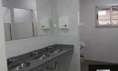 Venta De Deposito Con Local Y Oficinas Lomas De Zamora