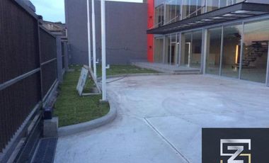 Venta De Deposito Con Local Y Oficinas Lomas De Zamora