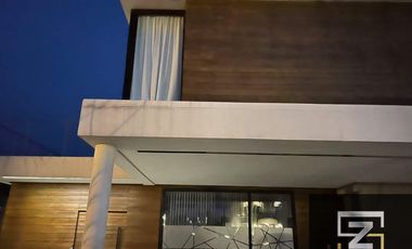 Casa en alquiler de 3 dormitorios  en Barrio Privado Terralagos