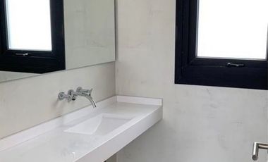 Casa en alquiler de 3 dormitorios  en Barrio Privado Terralagos