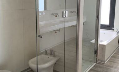 Casa en alquiler de 3 dormitorios  en Barrio Privado Terralagos